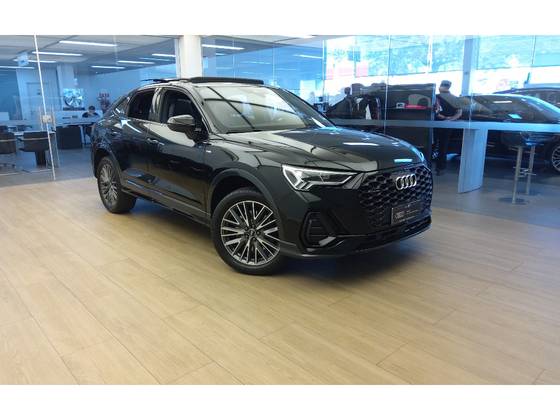 AUDI Q3 2.0 40 TFSI GASOLINA SPORTBACK PERFORMANCE BLACK QUATTRO TIPTRONIC AUDI Q3 2.0 40 TFSI GASOLINA SPORTBACK PERFORMANCE BLACK QUATTRO TIPTRONIC